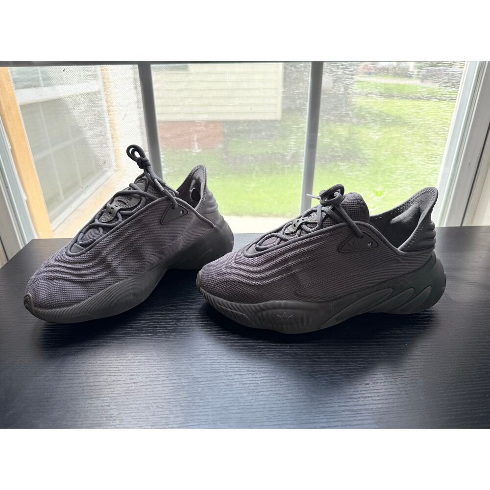 Adidas Ozelia Sneakers Gray Women’s Size 6 Chunky Running Casual Shoes